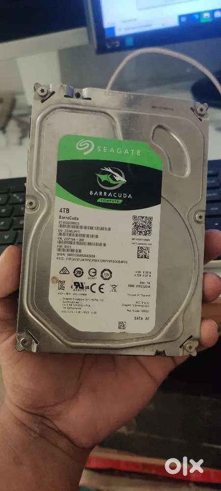 3 peice Segate 4 TB internal hard disk