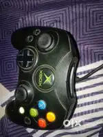 THE X-BOX 360 CONSOLE (THE DUKE)