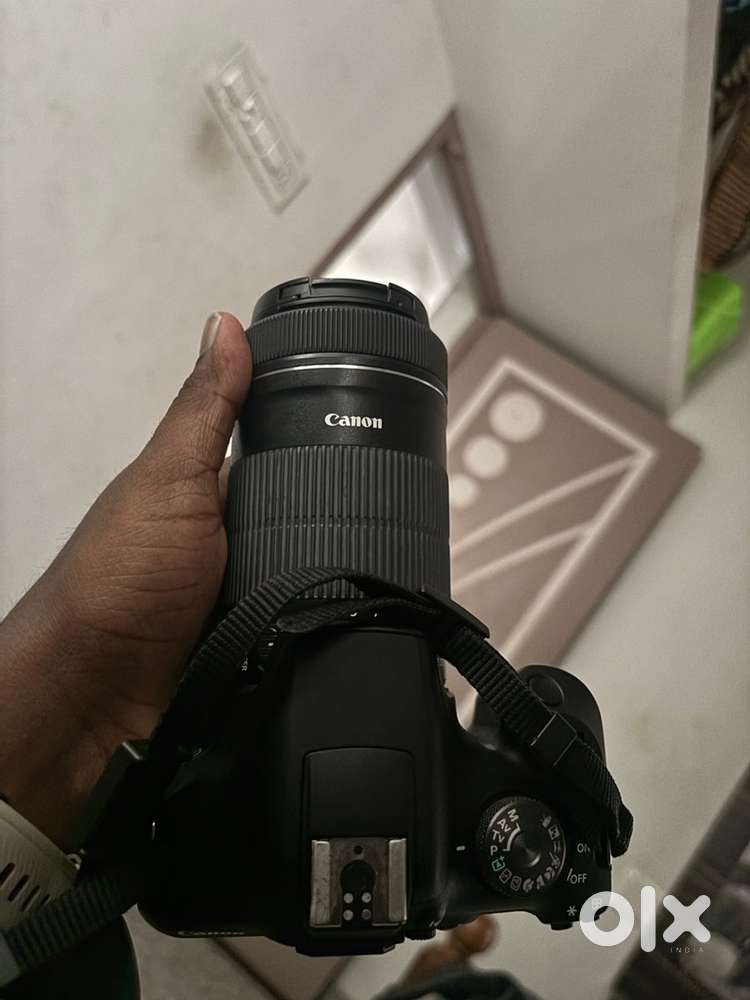 Canon 1500D
