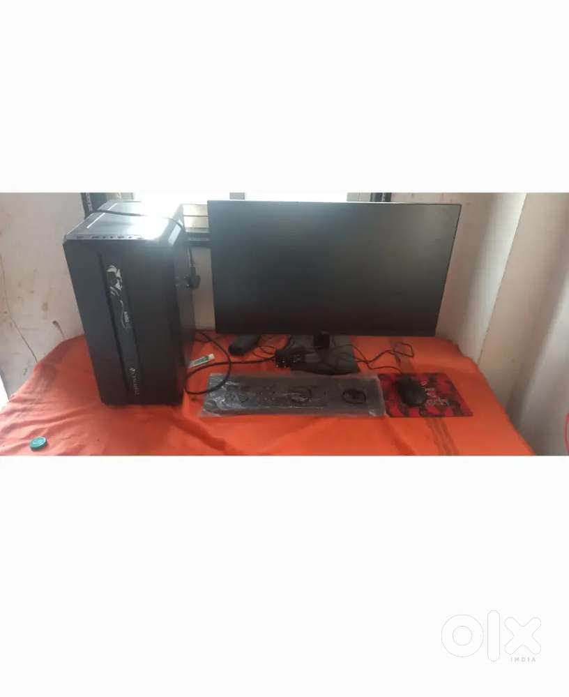 LG Computer, CPU, keyboard, mouse