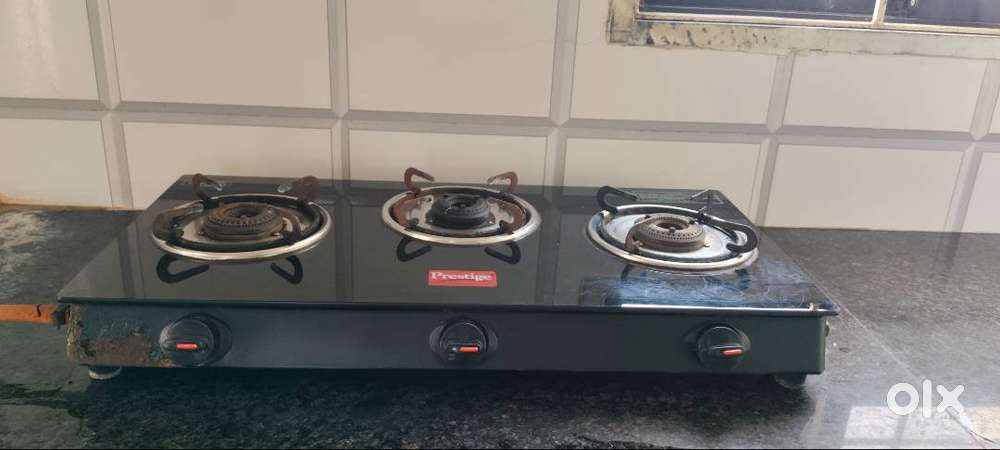 Urgent sell Prestige Gas stove 3 burner