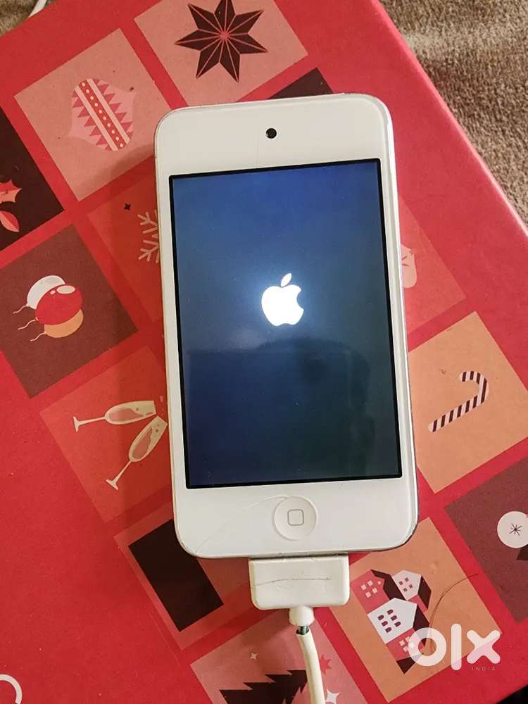 Selling Locked  ipod 8gb