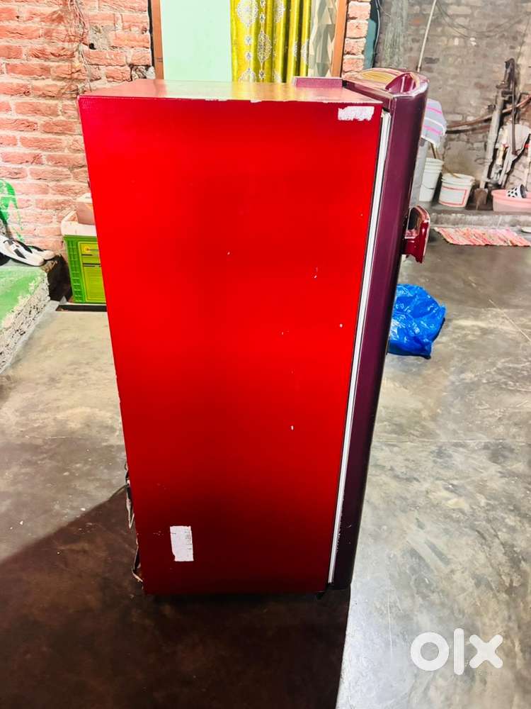 fridge 180 L