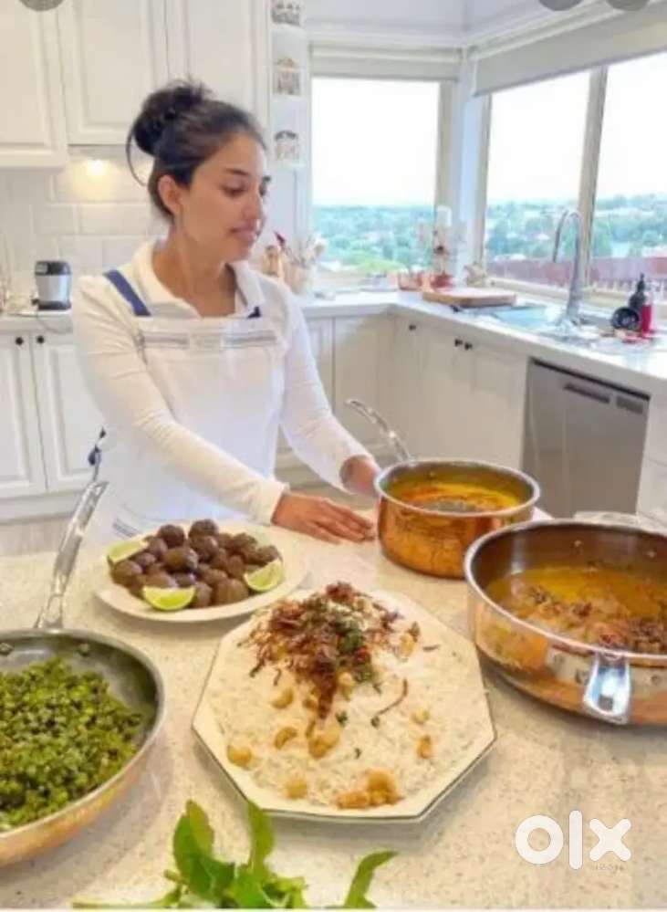 Female cook required