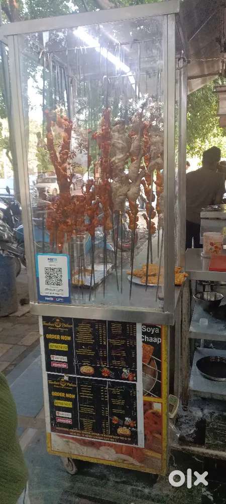 Helper for restaurant