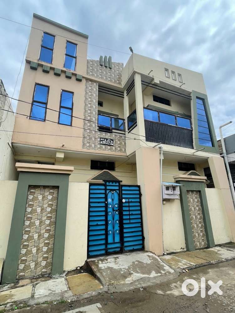 Ground floor,1 Hall 1 sitout 2 bedroom