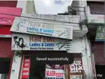 Hair edit salon man, women both good condition