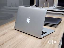 Apple Macbook Air 2019 Make i5/8gb/256gb  13inch Display