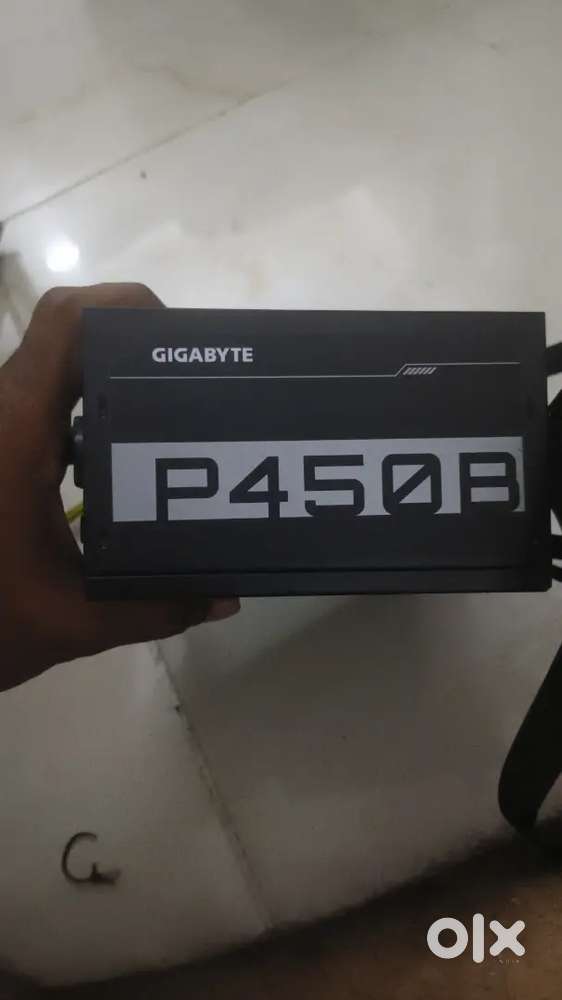 GIGABYTE P450B