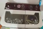 Semi automatic washing machine