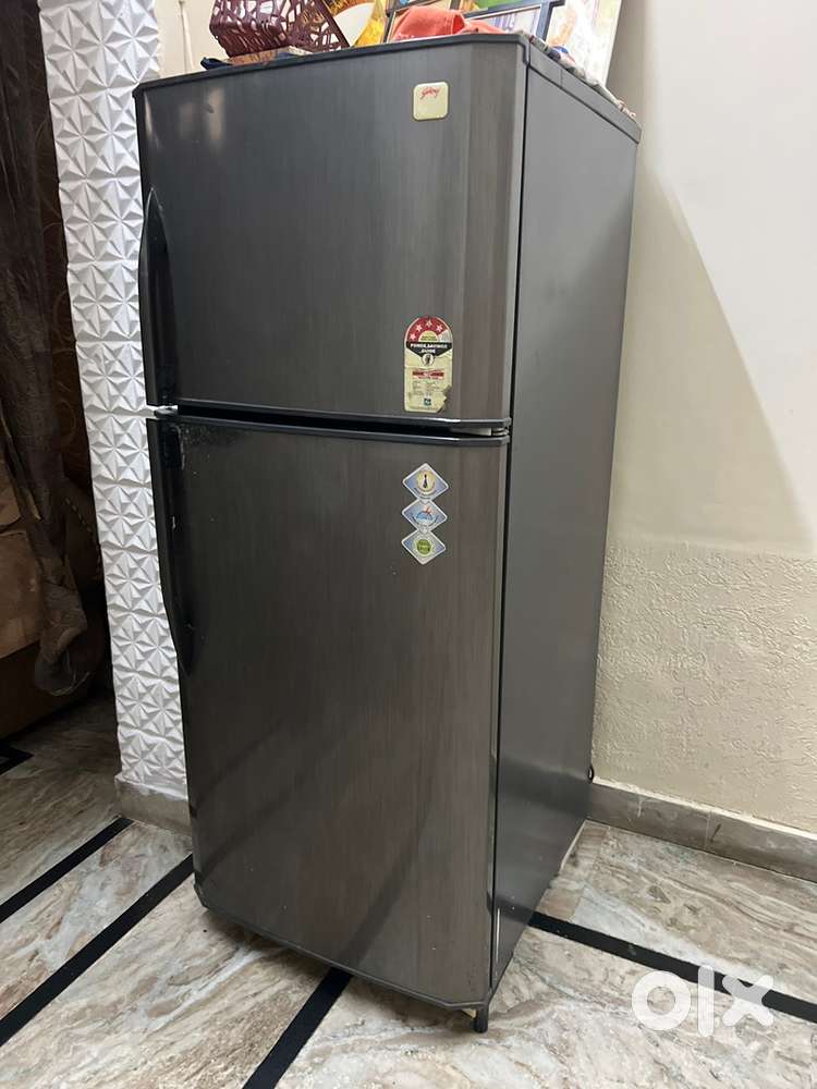 Godrej refrigerator 231 litre 4 star