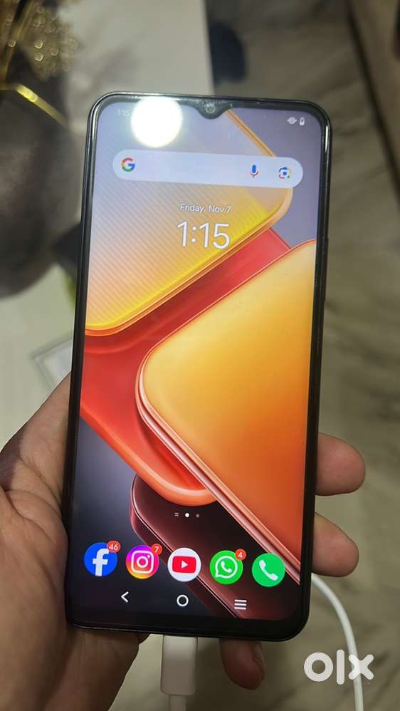 One day old vivo model phone for sale