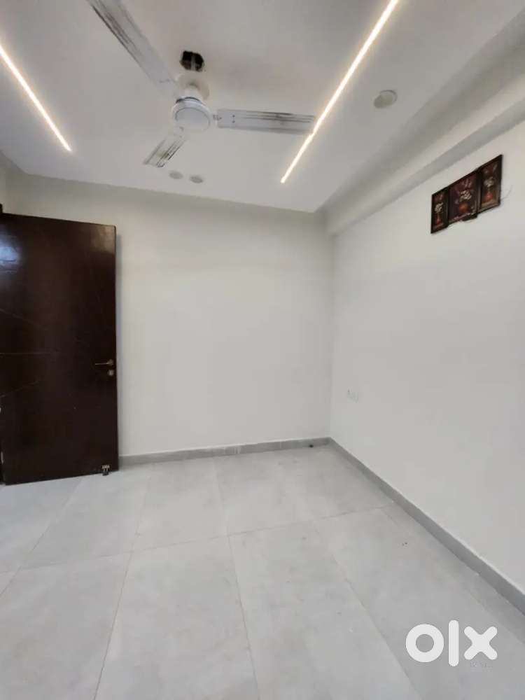 2 BHK flat for rent location cvrs