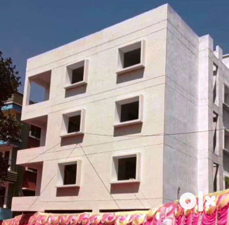 3 bhk unfurnished flat available for sale in singh more.