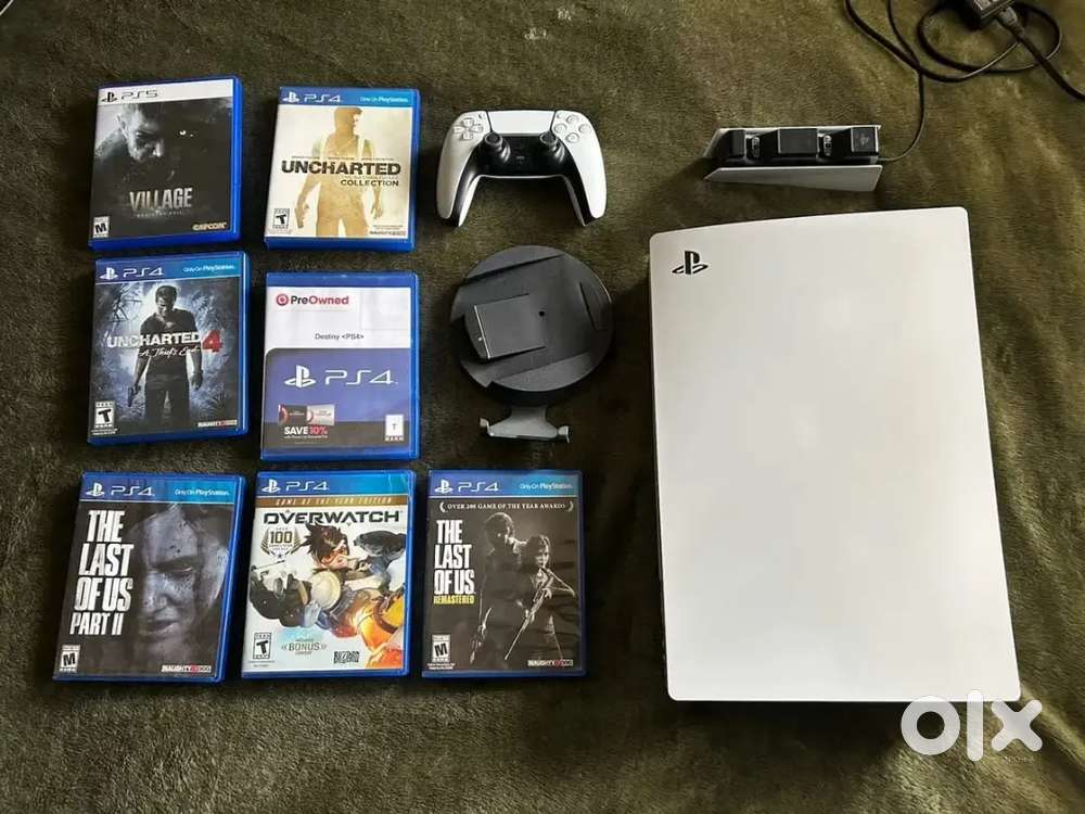 Playstation 5 (Disc Version) Bundle - Includes Games & Charging Dock