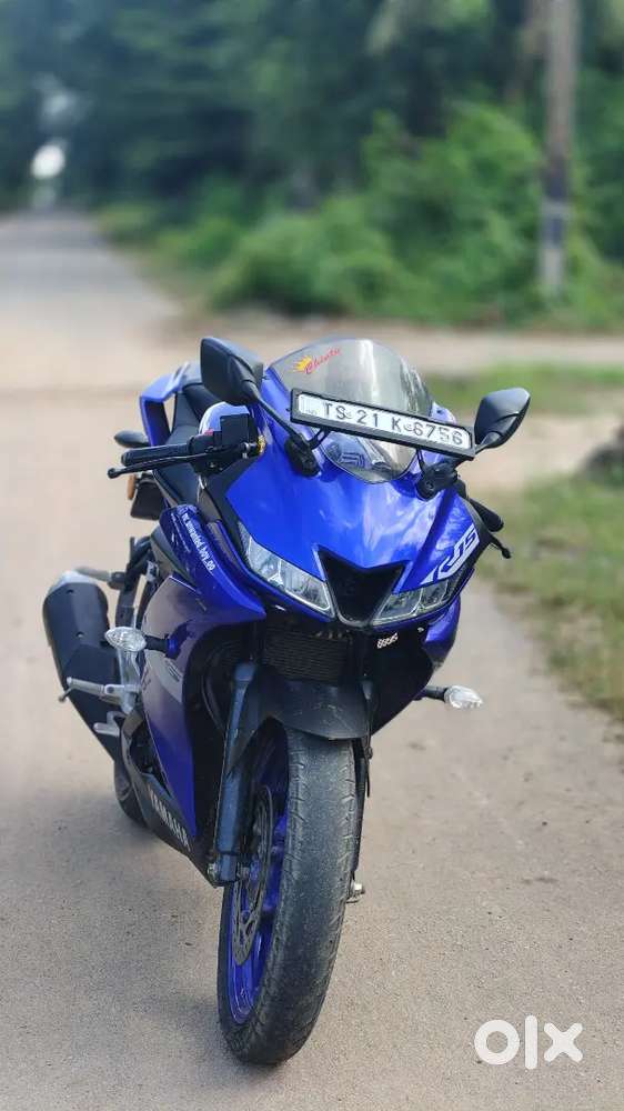 YAMAHA R15V3