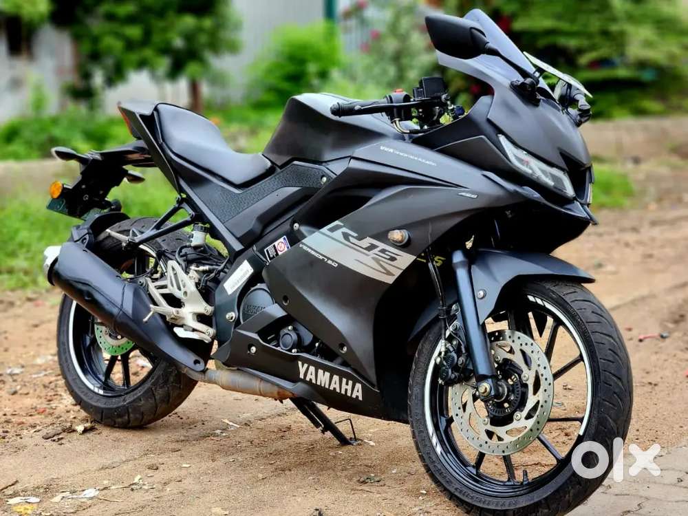 R15 V3 s abs