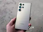 S24 12/256 GB, one year old. No box. Only bill. Pickup on your own.
