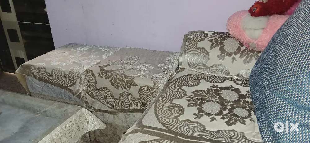 Sofa set for sale