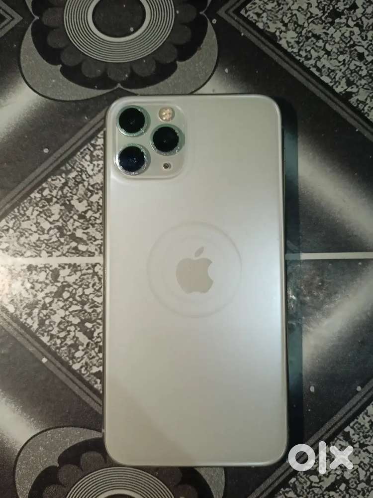 I phone 11 pro 64gb bettery healt 78