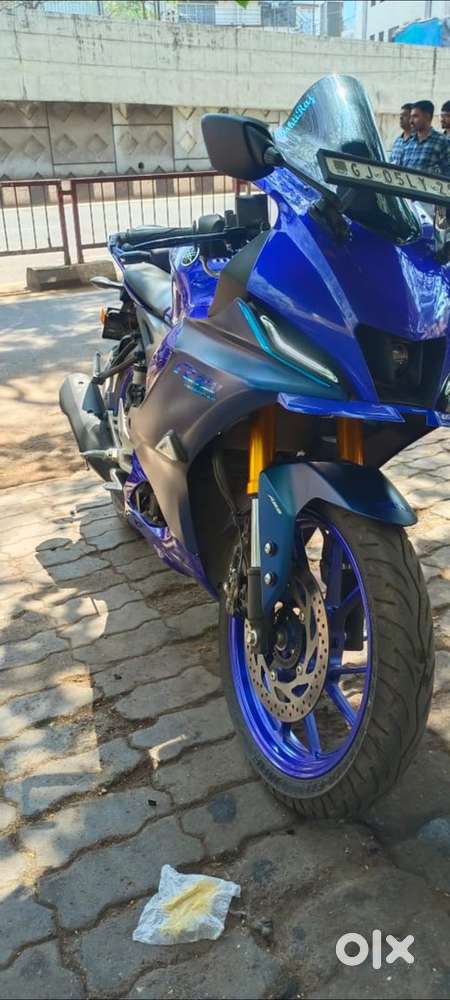 Yamaha R15