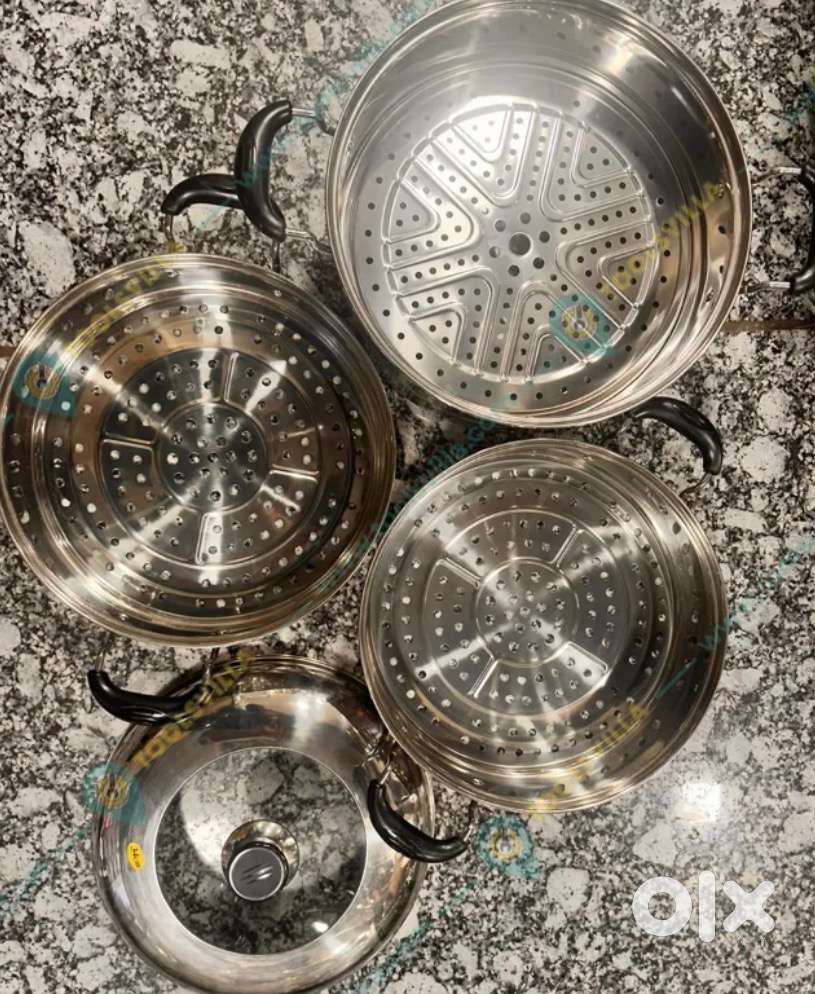 momos steel steamer