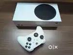 Xbox Series S 512 GB in Mint Condition with 1 controller