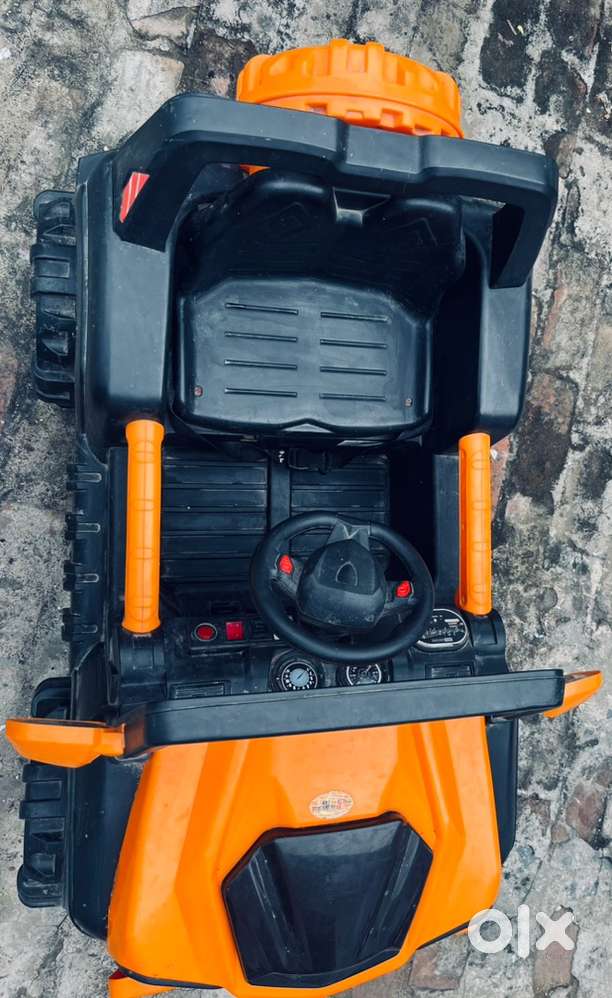 Baby car with music and lights