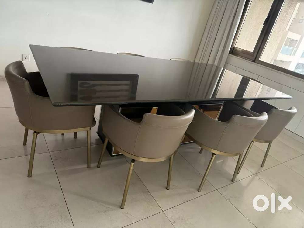 8 seater dining table and chairs