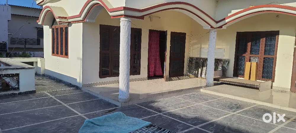 2 Room Set are available for working or students Girls or boys.