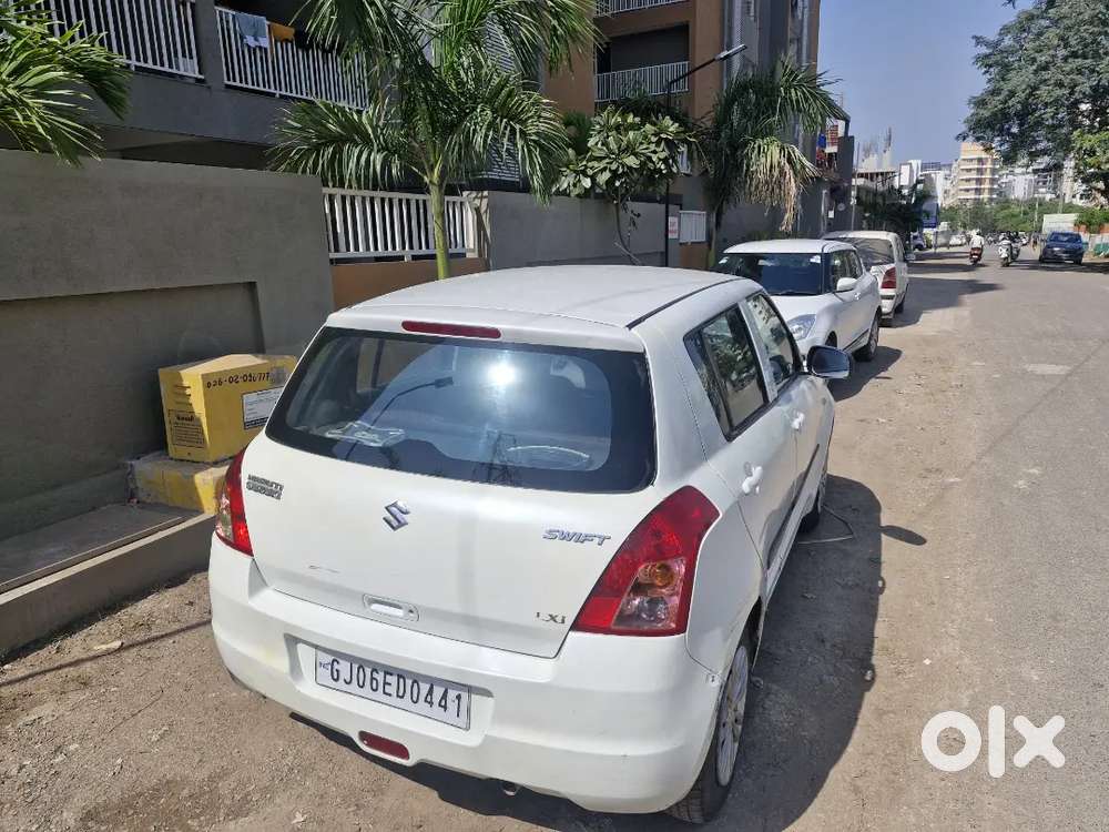 Maruti Suzuki Swift 2010 CNG & Hybrids 119716 Km Driven