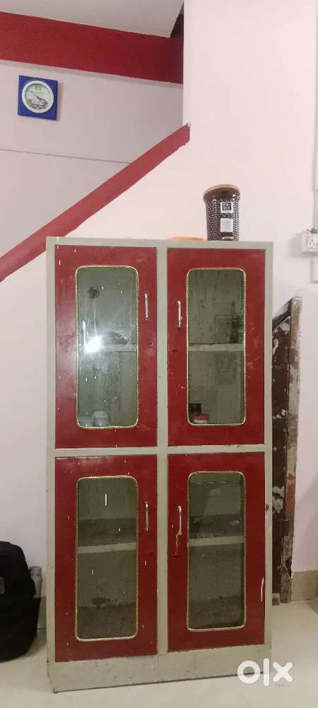 4 shelf almirah