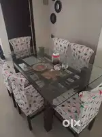 Dining Table Pure Sagwan, moving out sale