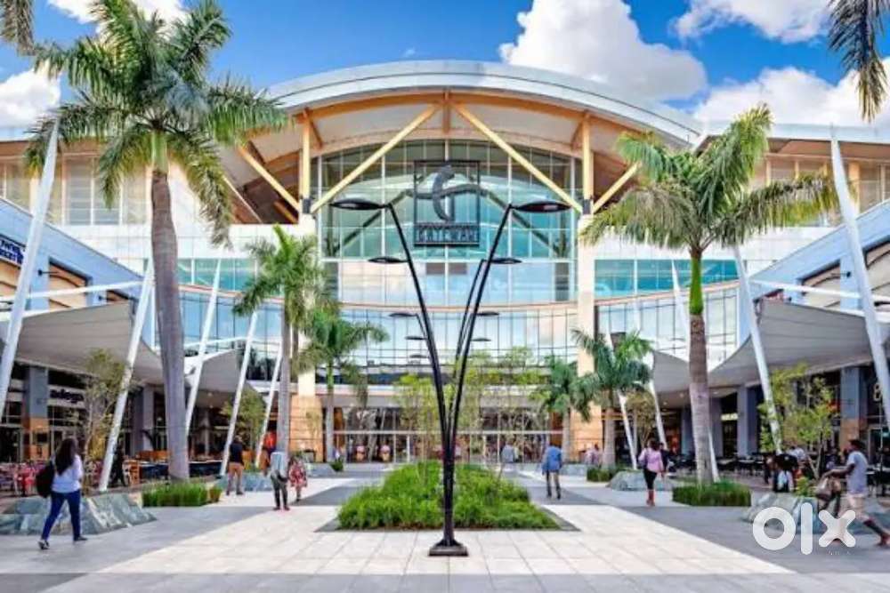 मॉल में लड़के / लड़कियों की आवश्यकता है। तुरंत संपर्क करें !!