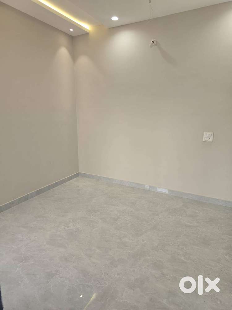 3bhk individual duplex house available at T&C colony uslapur