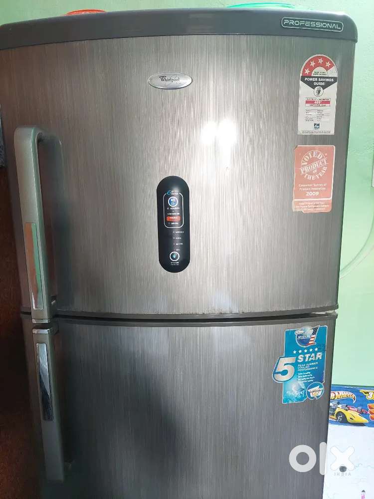 Whirlpool double door fridge in good condition