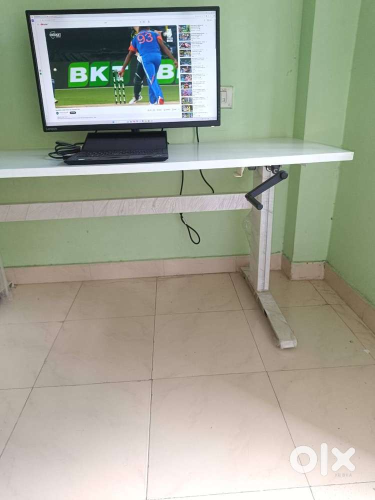 Height Adjustable Table + Chair