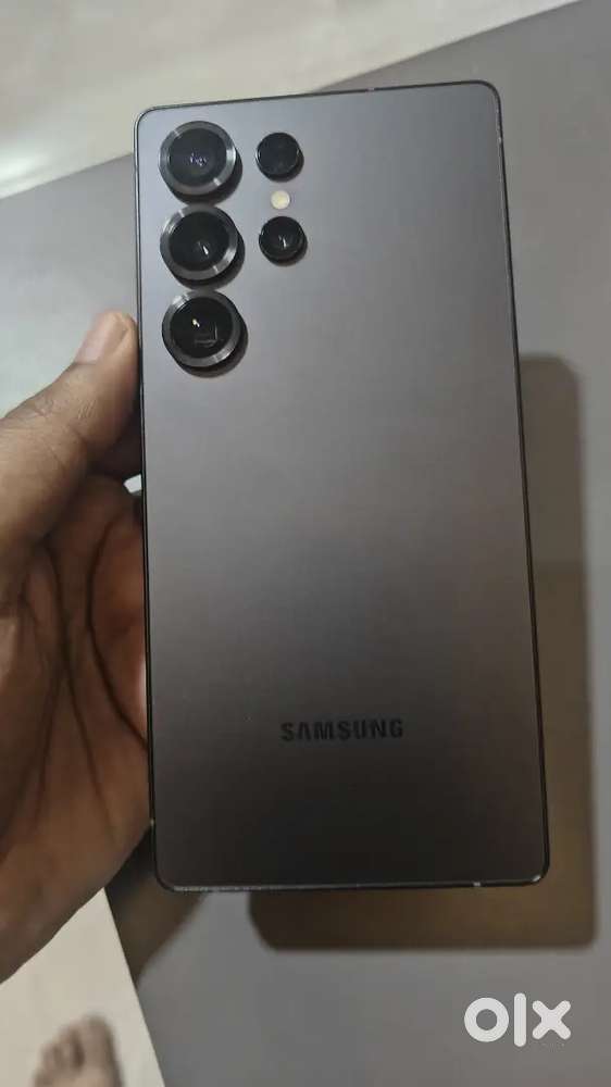 S25 Ultra 512 GB 4 months old Indian