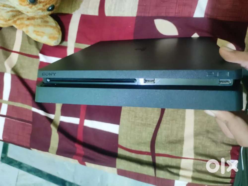 PS4 Slim 1 TB, 9.0 GoldHen Version, 13 Games Install FIX PRICE