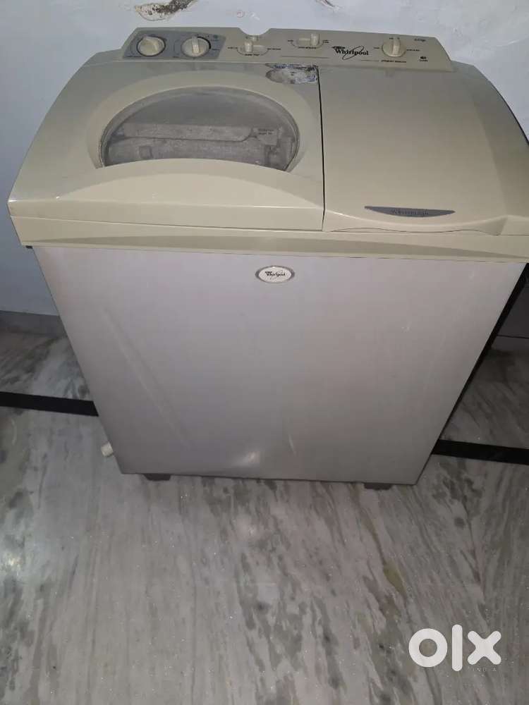 Whirlpool whitemagic semi automatic 6kg