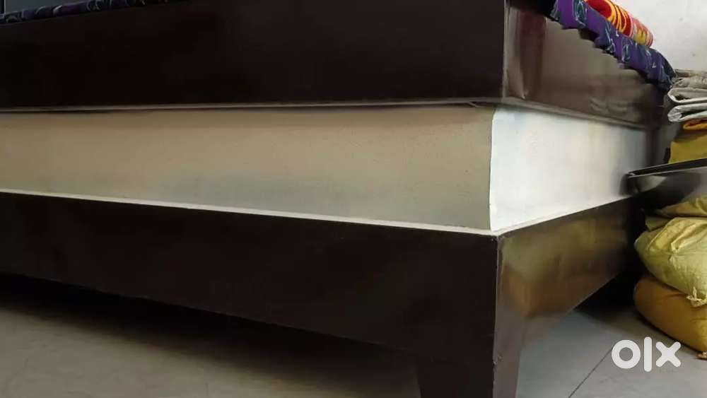 best new condition bed