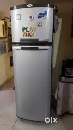 Whirlpool double door fridge 275 Liter