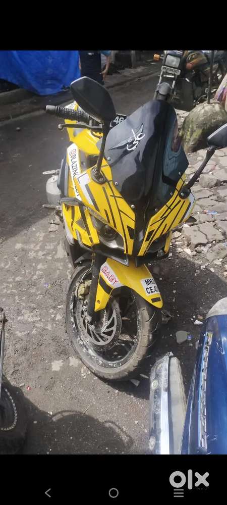 Rs200 bs3 abs second owner bike hai