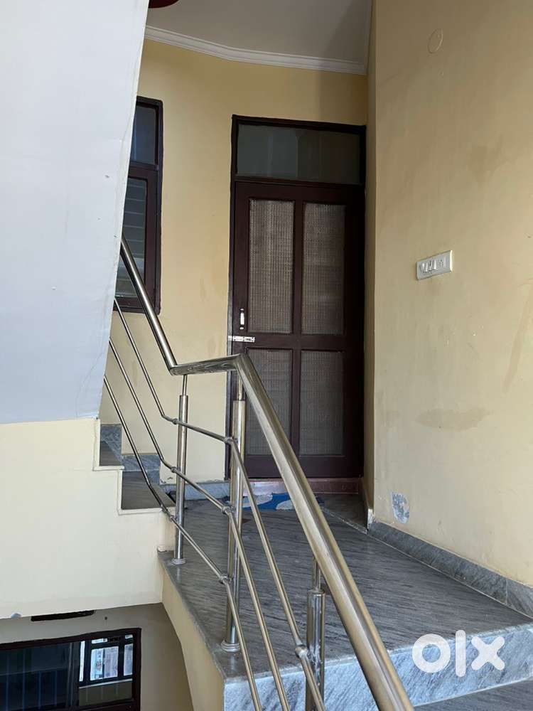 2BHK for family only