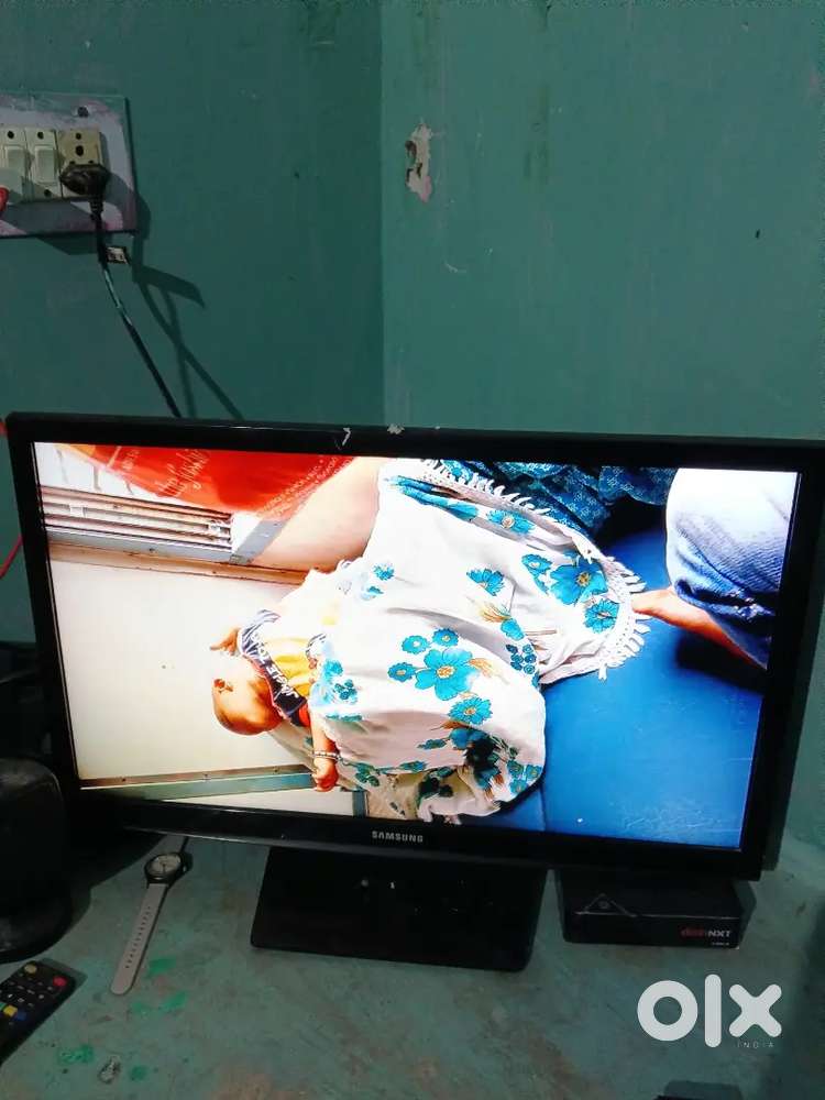 Samsung Tv 24 inches superb condition