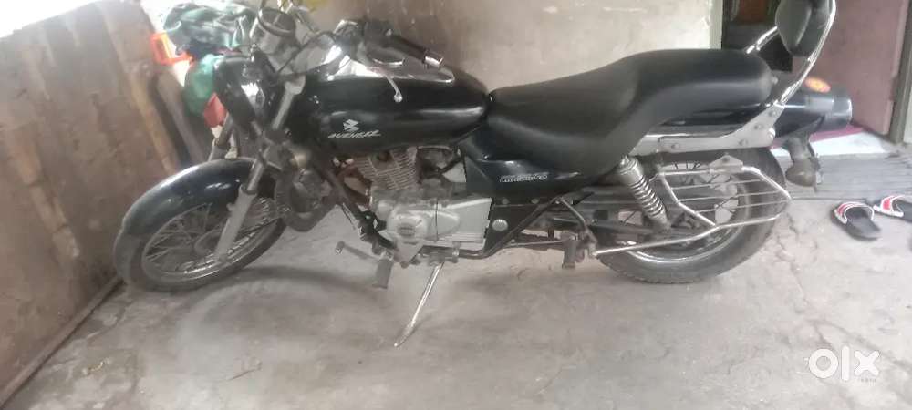 Bajaj avenger