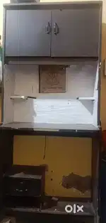 Computer table
