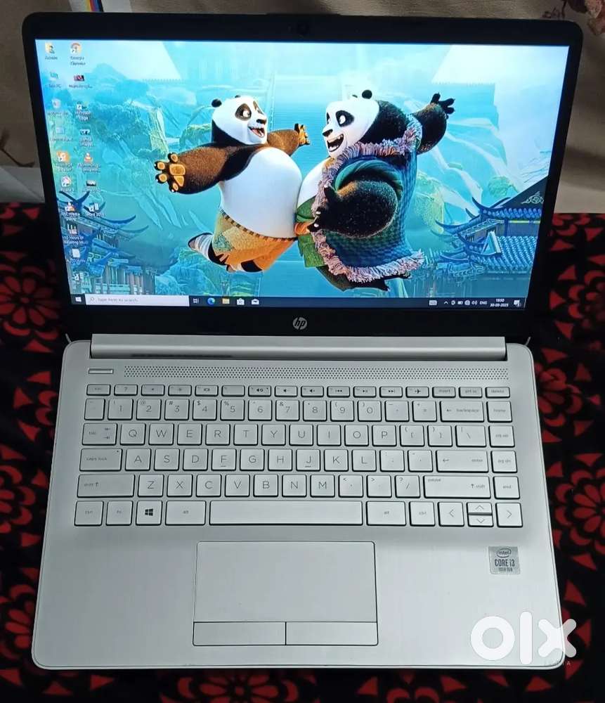 Hp notebook i3-10 gen processor Laptop fresh condition