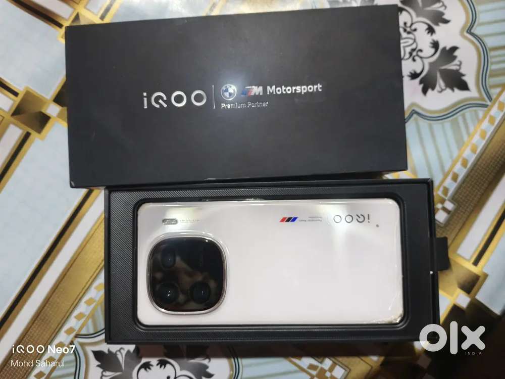 Iqoo 12 /16+512exchange Available with high Range Phone