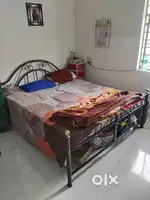 Double Cot metal - Queen size Bed